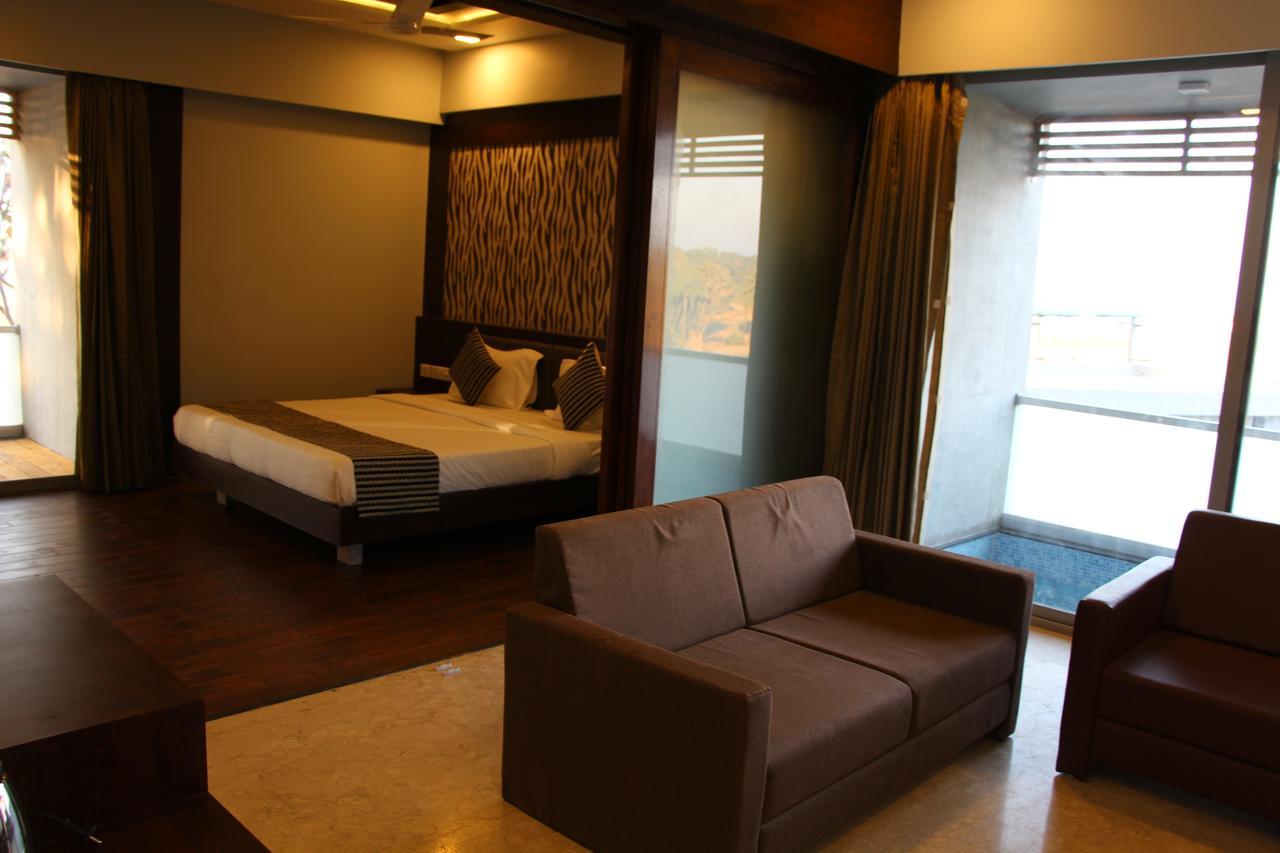 Krishna Beach Resorts - Diu Exteriér fotografie
